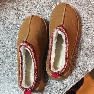 Cozy Brown Slippers with Red Trim